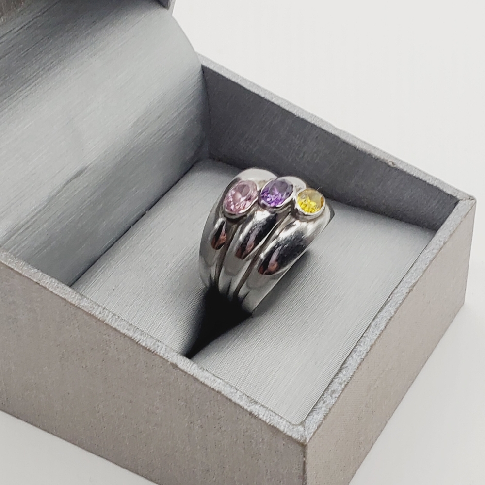 Silver Gemstone Ring - image 3